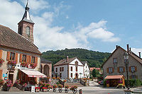 Le village, vu du monument aux morts.