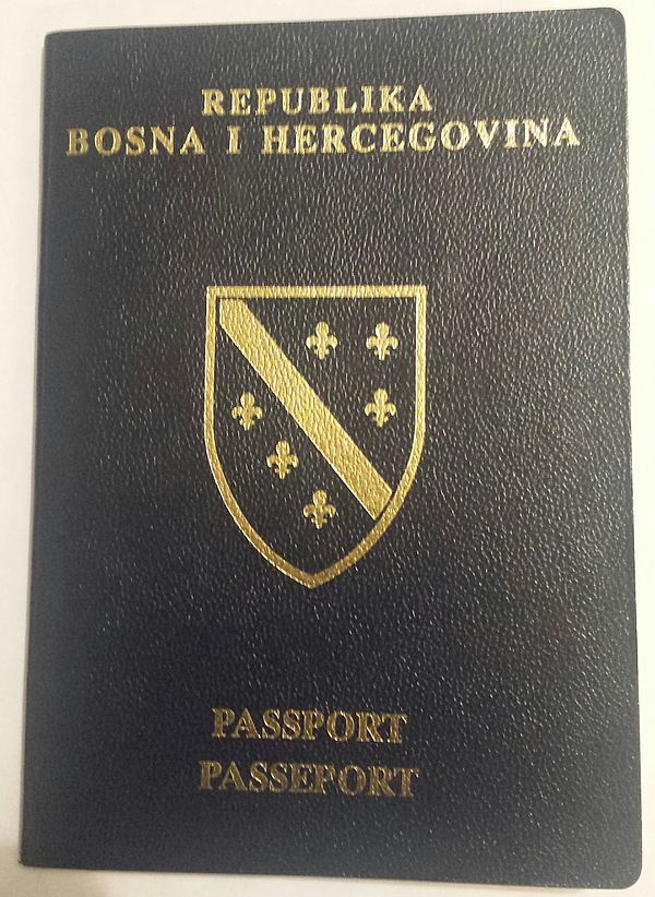 Image: Republic of Bosnia and Herzegovina passport (cover)