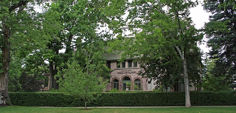 File:Richard Crawford Campbell House.JPG