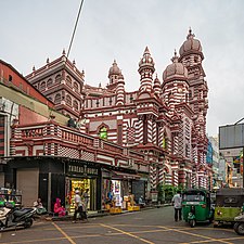 Jami Ul-Alfar Mosque in Colombo