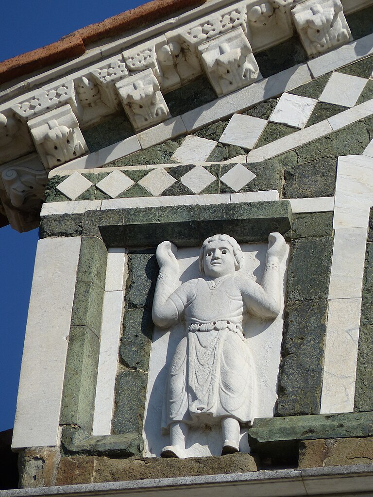 San Miniato al Monte, Firenze, la facciata di San Miniato, particolare