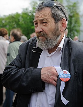 Szergej Mokhnatkin a „Control Walk”-en írókkal, 2012. május 13.