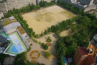 <span class="mw-page-title-main">Shimo-fukushima Park</span> Urban park in Osaka, Japan