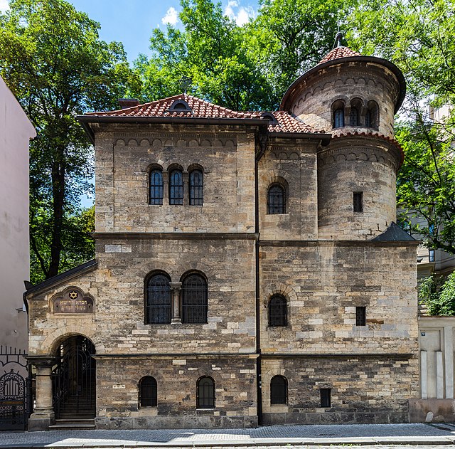 File:Sinagoga Historica.jpg - Wikipedia