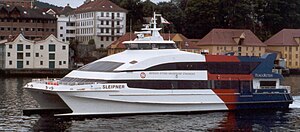 M / S Sleipner vstupující do Vågen, Bergen