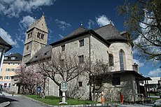 St. Hippolyte's Church in Zell am See (5).JPG