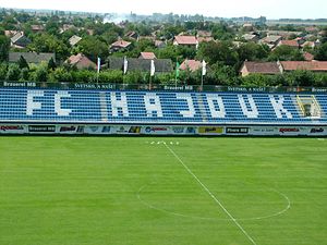 Blick auf eine Tribüne des 1992 erbauten Stadion Hajduk.