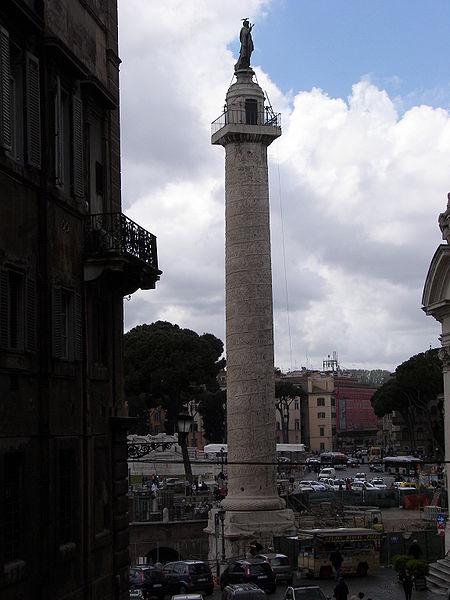 File:Trajan's Column 2.jpg