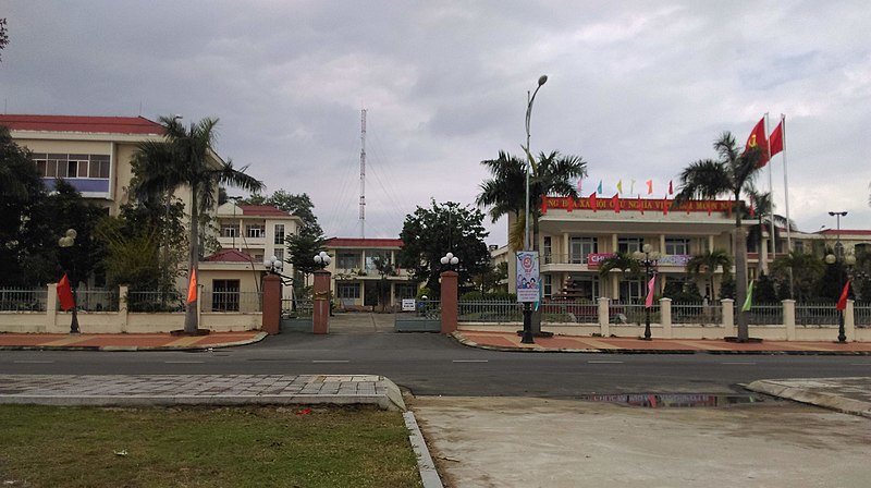 File:Trung tâm Hành chính Liên Chiểu, Đà Nẵng.jpeg