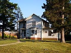 Mumford House constructed in 1870 is the oldest structure on campus UIU mumford house.JPG