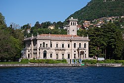 Villa Erba - dal lago.jpg