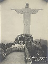 Visita de estudantes ao Cristo Redentor