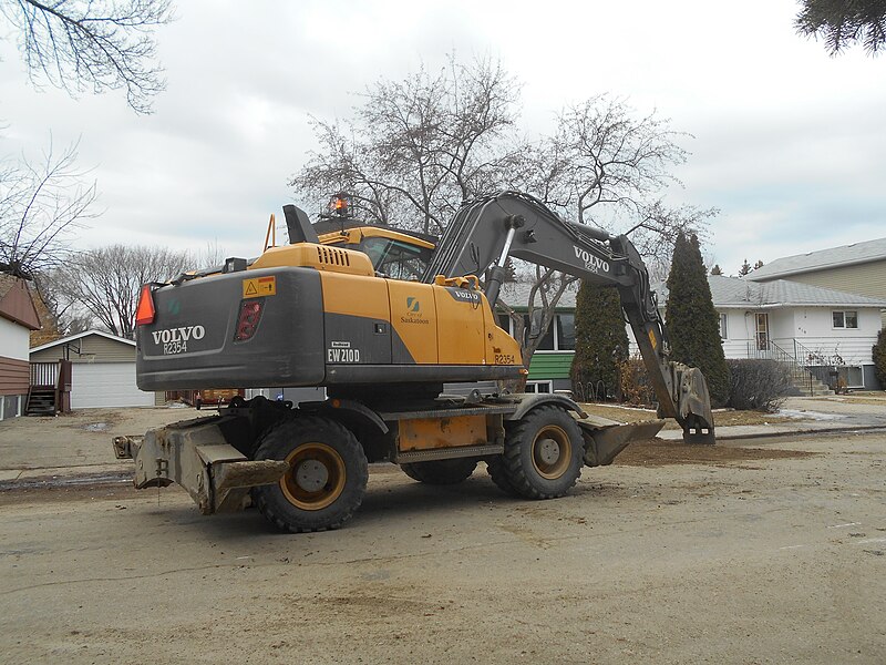 File:Volvo backhoe.jpg