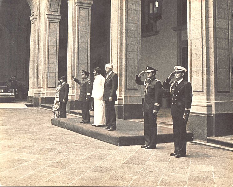 File:WSK Honor guard Mexico.jpg