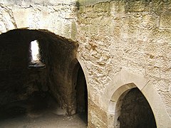 Anschluss des Nischengewölbes an die Kellerwand
