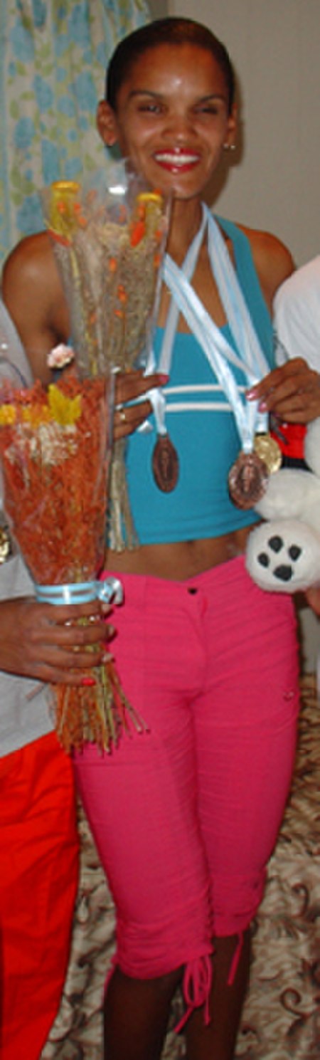 Yumari González (cropped).jpg