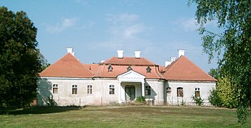 Dosya:Zselíz-Schubert_park-manor.jpg