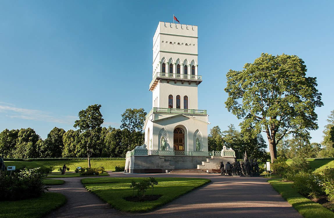 белая башня александровский парк