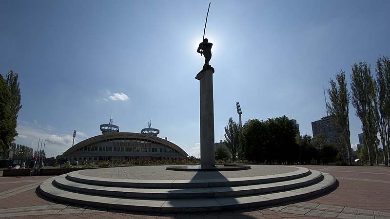 File:Памятник С.Бубке.jpg