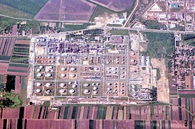 042 Refinería de Pancevo, Serbia.jpg