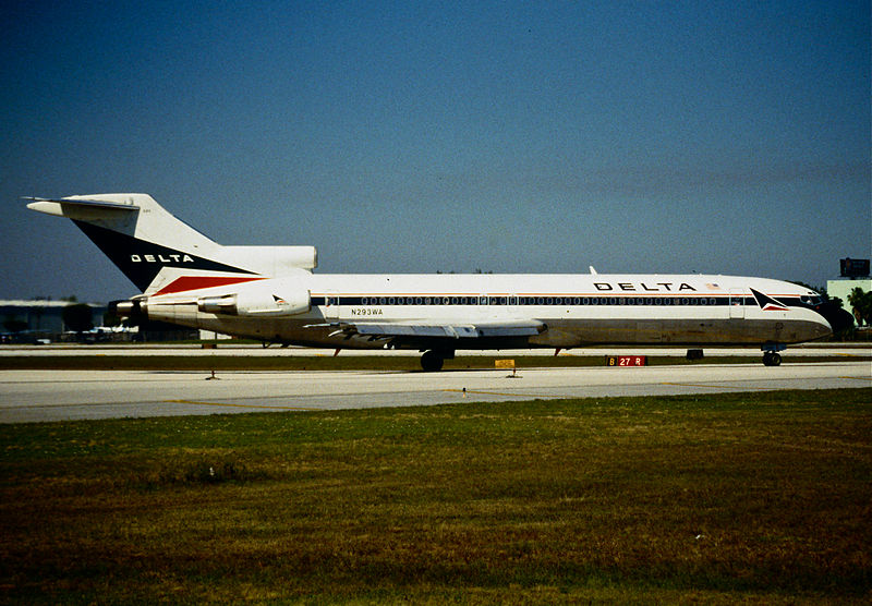 File:11dz - Delta Air Lines Boeing 727-247; N293WA@FLL;30.01.1998 (6520840091).jpg