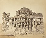 1869 photo of Sasbahu Hindu temple Gwalior, Madhya Pradesh India.jpg