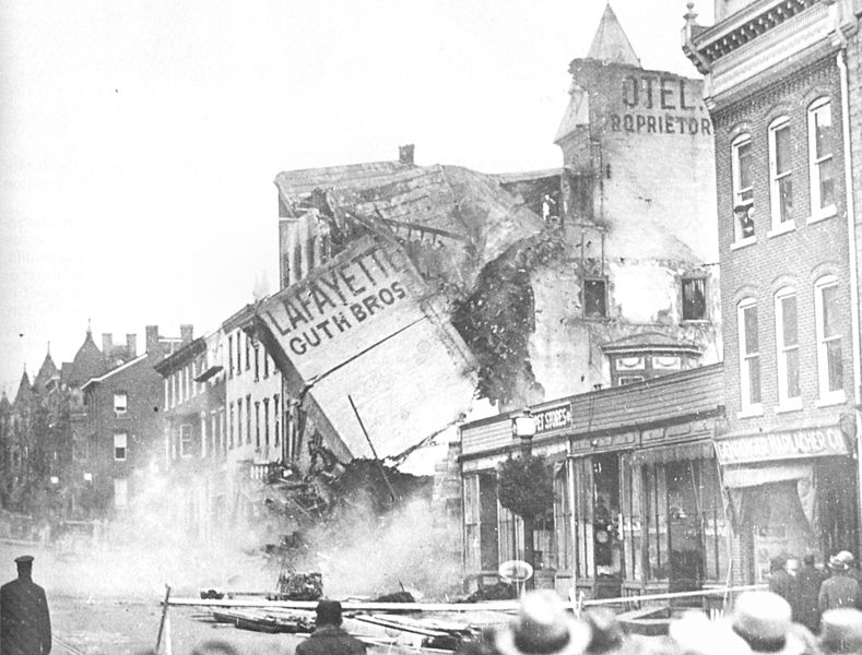 File:1926 - Lafyette Hotel Demolition.jpg