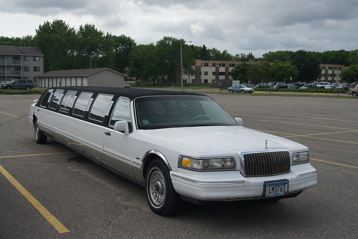 Lincoln Town car 1992 Р»РёРјСѓР·РёРЅ