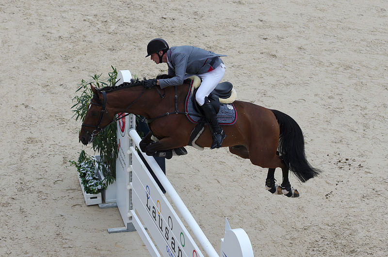 File:2013 Longines Global Champions - Lausanne - 14-09-2013 - Andreas Schou et Quimono de la Roque 1.jpg