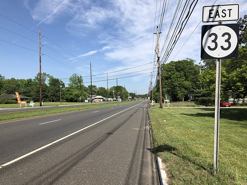 File:2018-05-21 16 09 20 View east along New Jersey State Route 33 at Middlesex County Route 619 (Applegarth Road-Butcher Road) in Monroe Township, Middlesex County, New Jersey.jpg
