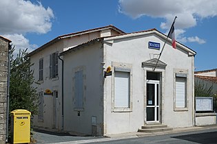 587 - Mairie - Nuaillé d'Aunis.jpg