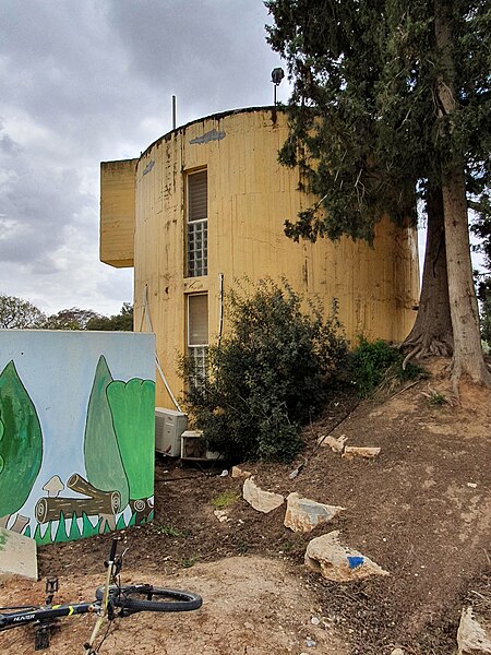 File:99401 beror hayil water tower PikiWiki Israel.jpg