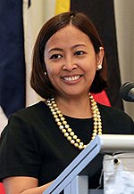 Thumbnail for File:Abby-Binay pia (cropped).jpg