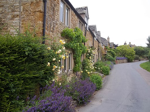 Adlestrop cottages - geograph.org.uk - 2485972