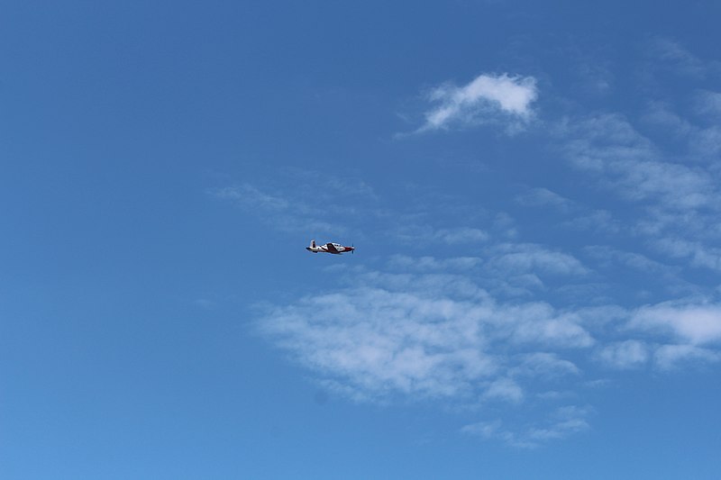 File:Air Force Fly By on Tel Aviv Beach 2019 IMG 3804.JPG