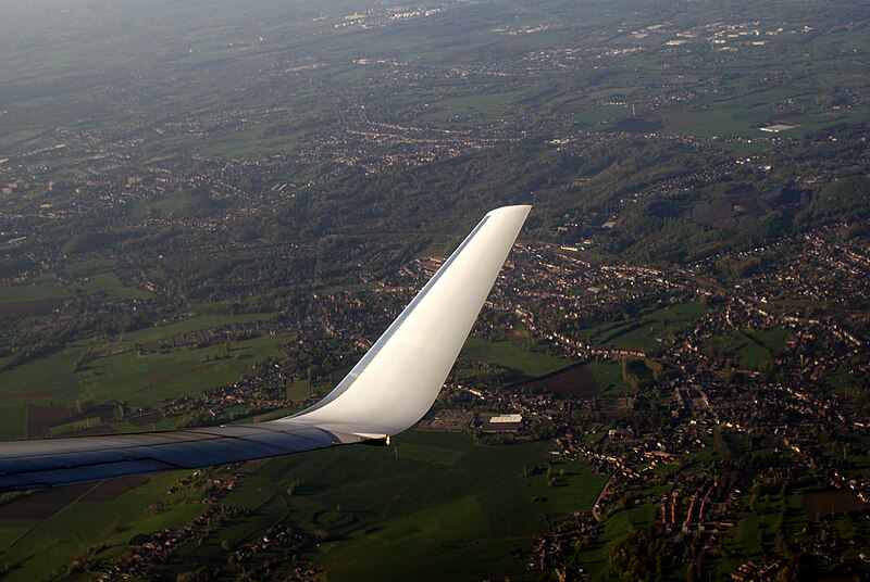 File:B737-800 winglet.JPG