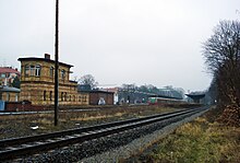 Gesamtansicht des Bahnhofs mit Stellwerk Zfm; 2015