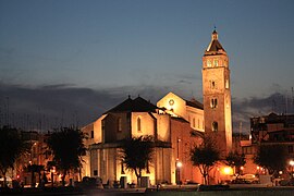 Barletta Cattedrale retro01.JPG