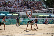 Deutsch: Beachvolleyball bei den Olympischen Jugendspielen 2018; Tag 11, 17. Oktober 2018; Jungen, Spiel um Platz 3 – Argentinien-Ungarn 2:0 (21–15/21–15) English: Beach volleyball at the 2018 Summer Youth Olympics at 17 October 2018 – Bronze Medal Match – Argentina-Hungary 2:0 (21–15/21–15)