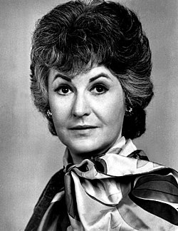 Bea Arthur 1973-ban