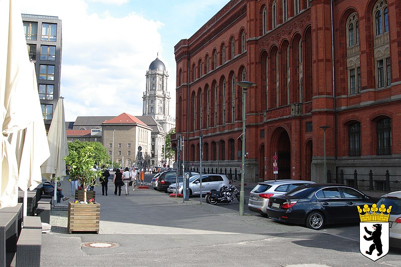 File:Berlin im Frühjahr 2014 - panoramio (90).jpg