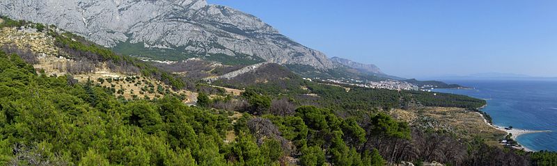 Biokovo and Makarska.jpg