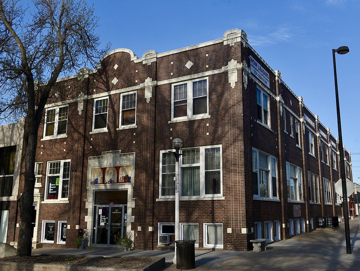 Bismarck Tribune Building - Wikipedia