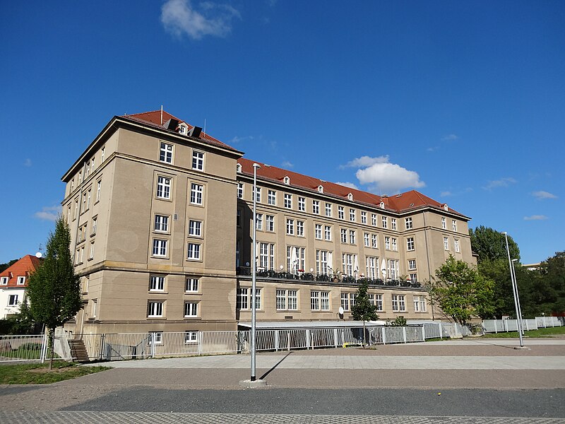 File:Blasewitzer Straße 84, Dresden (1092).jpg