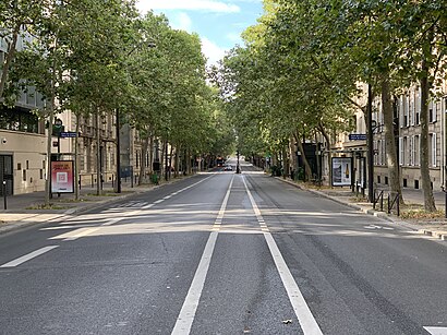 Comment aller à Boulevard de la Tour Maubourg en transport en commun - A propos de cet endroit