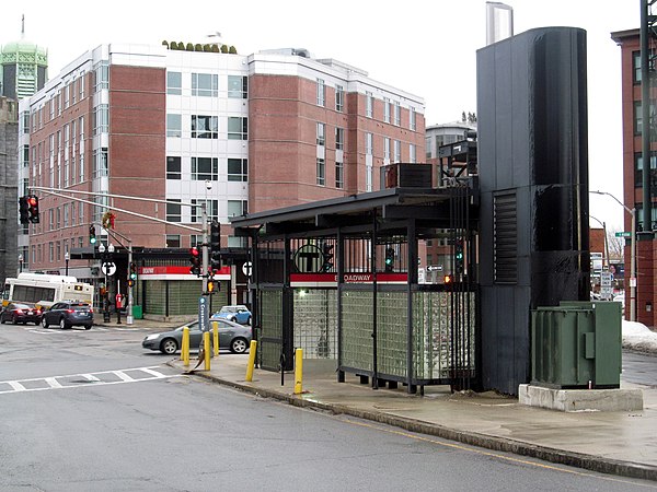 The 1980s renovation modified the near headhouse and added the far entrance