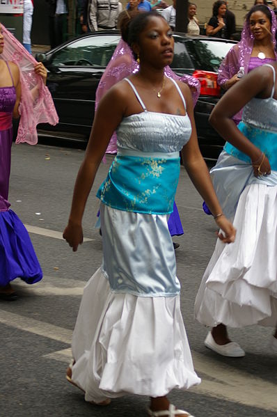 File:Carnaval Tropical de Paris - 5 Juillet 2008 (2642302935).jpg