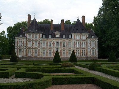 Jardin du château de Barberey-Saint-Sulpice.
