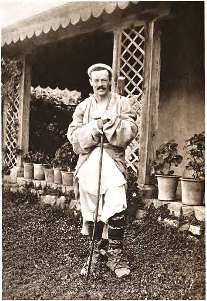 Charles Granville Bruce in 1910