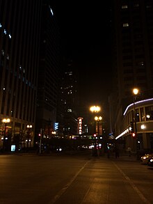 Chicago - -i---i- (29751386006).jpg